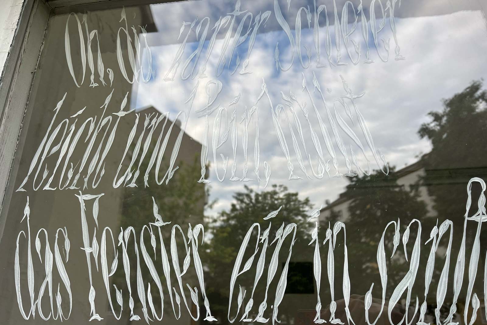  Graphic designer Aleksandar Todorovic