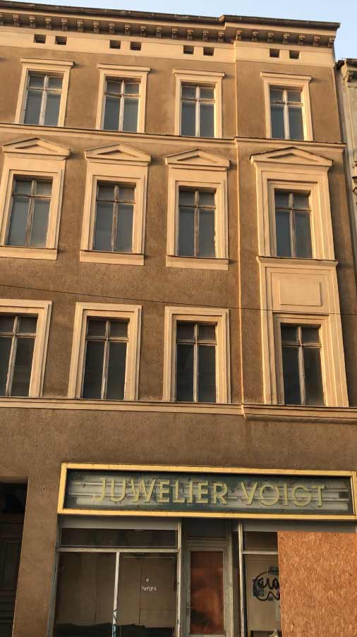  Graphic designer Aleksandar Todorovic