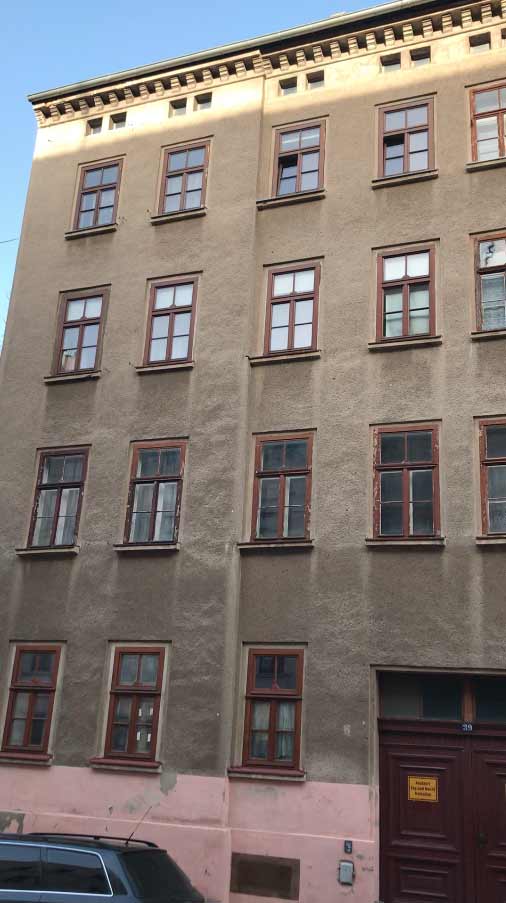  Graphic designer Aleksandar Todorovic